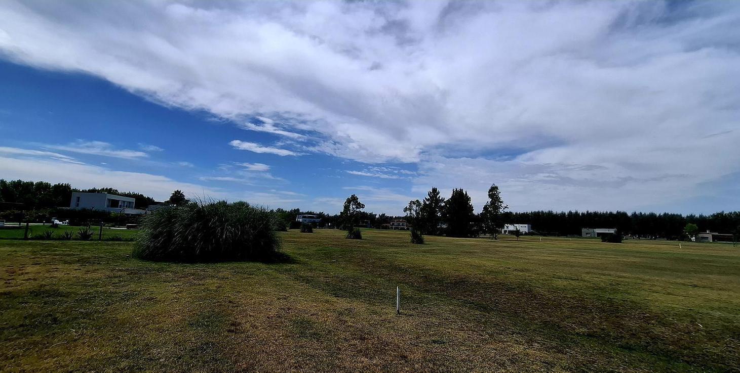 Foto de Terreno, en venta, Haras del Sur II, Lote frente al golf, imagen 2