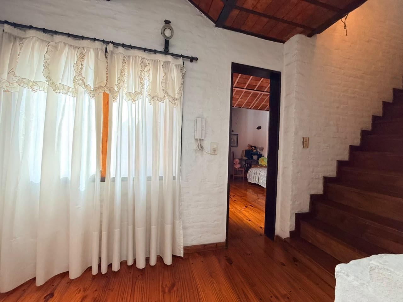 Foto de 2 Casas En Una con 2 patios y terreza - Villa Crespo - Venta Casa con, imagen 5