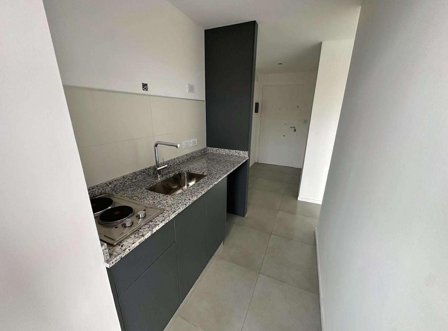 Foto de Venta Departamento 2 Ambientes a Estrenar con Balcón, Cochera y Full, imagen 2
