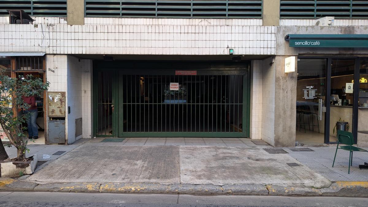 Foto de Cochera en Recoleta, imagen 1