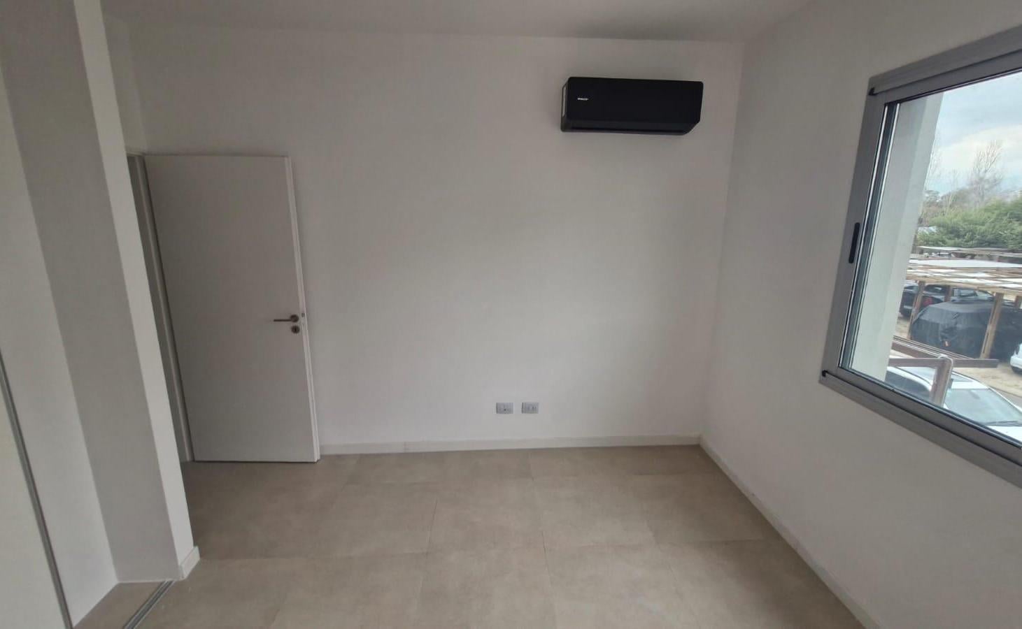 Foto de Venta Departamento 2 Ambientes Lagoon Pilar Zona Norte, imagen 2