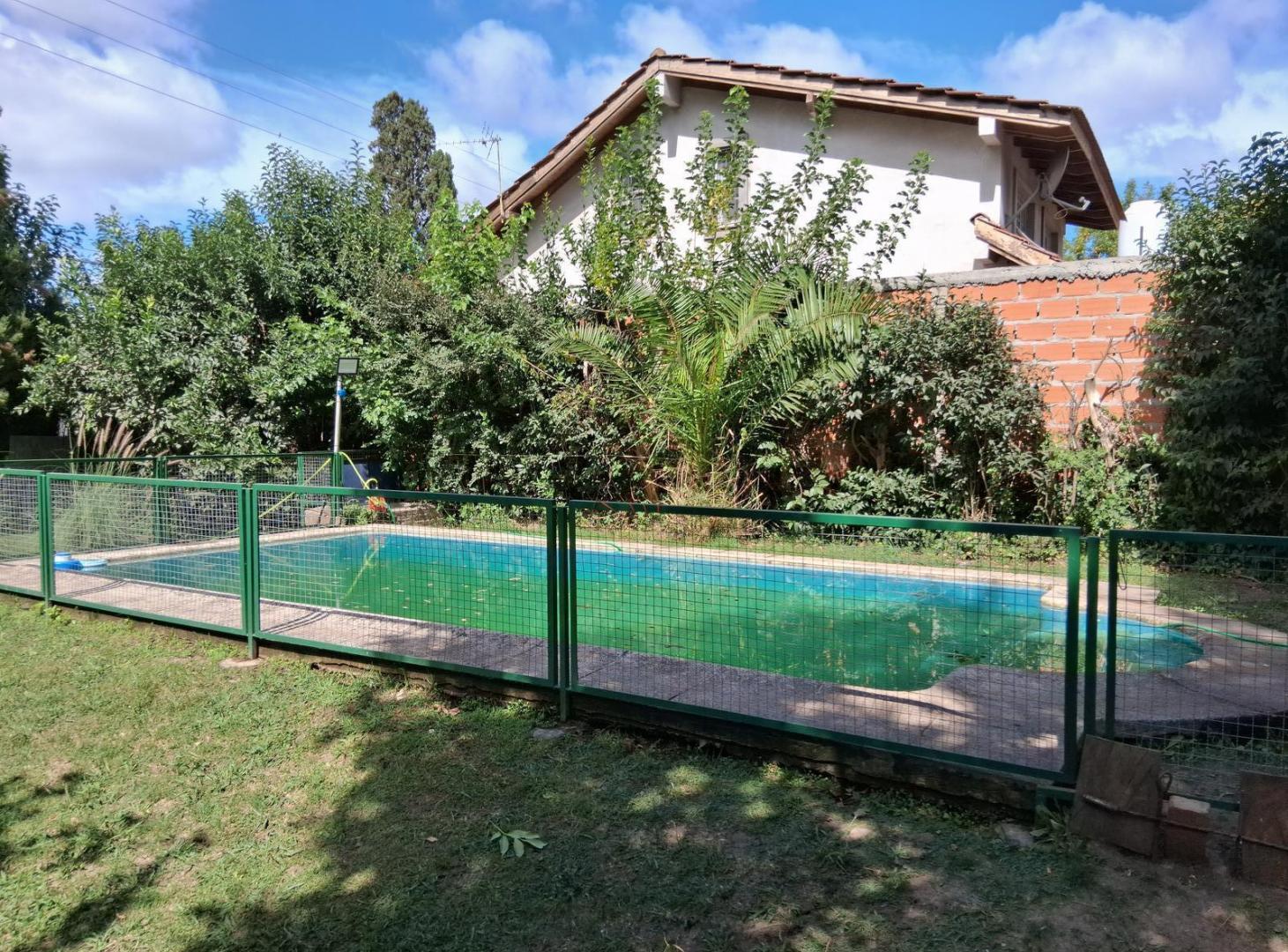 Foto de VENTA Casa Quinta 2 Ambientes Con Cochera, Quincho, Pileta Apto Credito, imagen 2