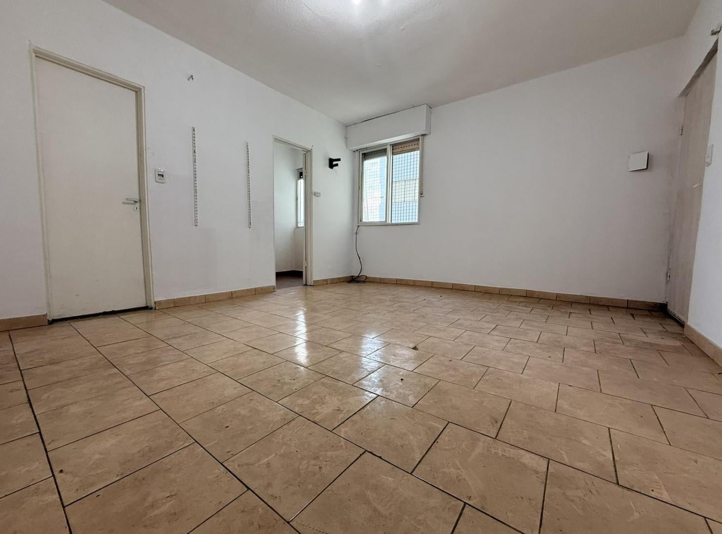 Foto de VENTA Departamento monoambiente Once Balvanera apto crédito, imagen 2