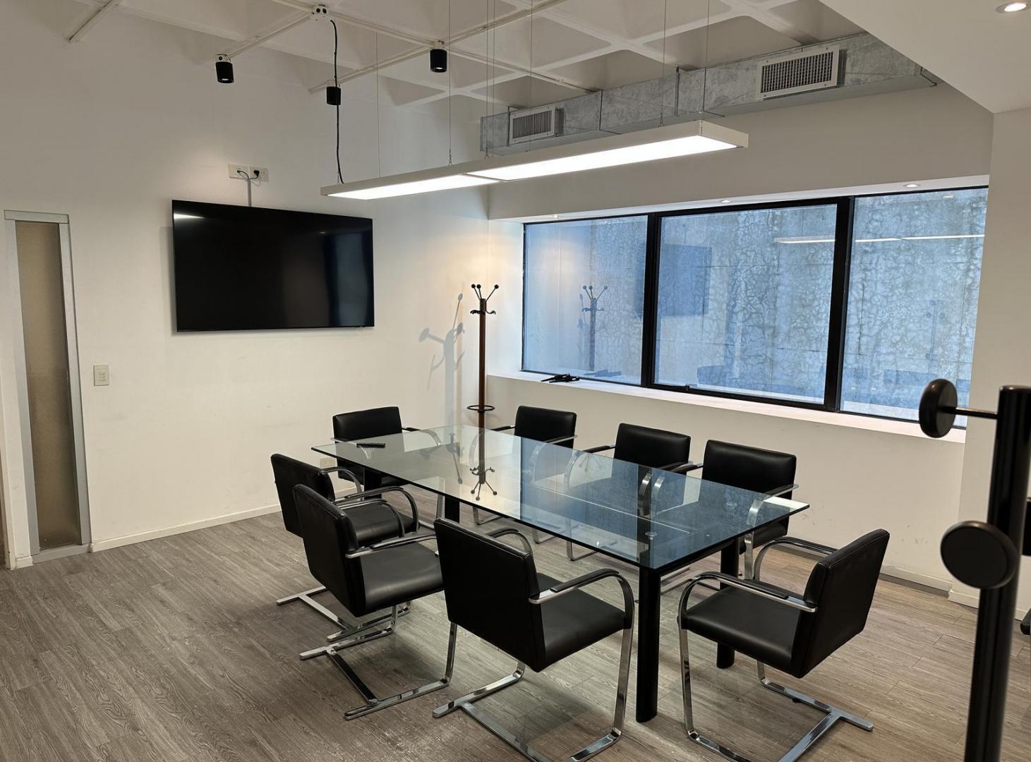 Foto de ALQUILER DE OFICINA CORPORATIVA EN PISO 2 DE 352 M² AMOBLADA CON 2, imagen 1