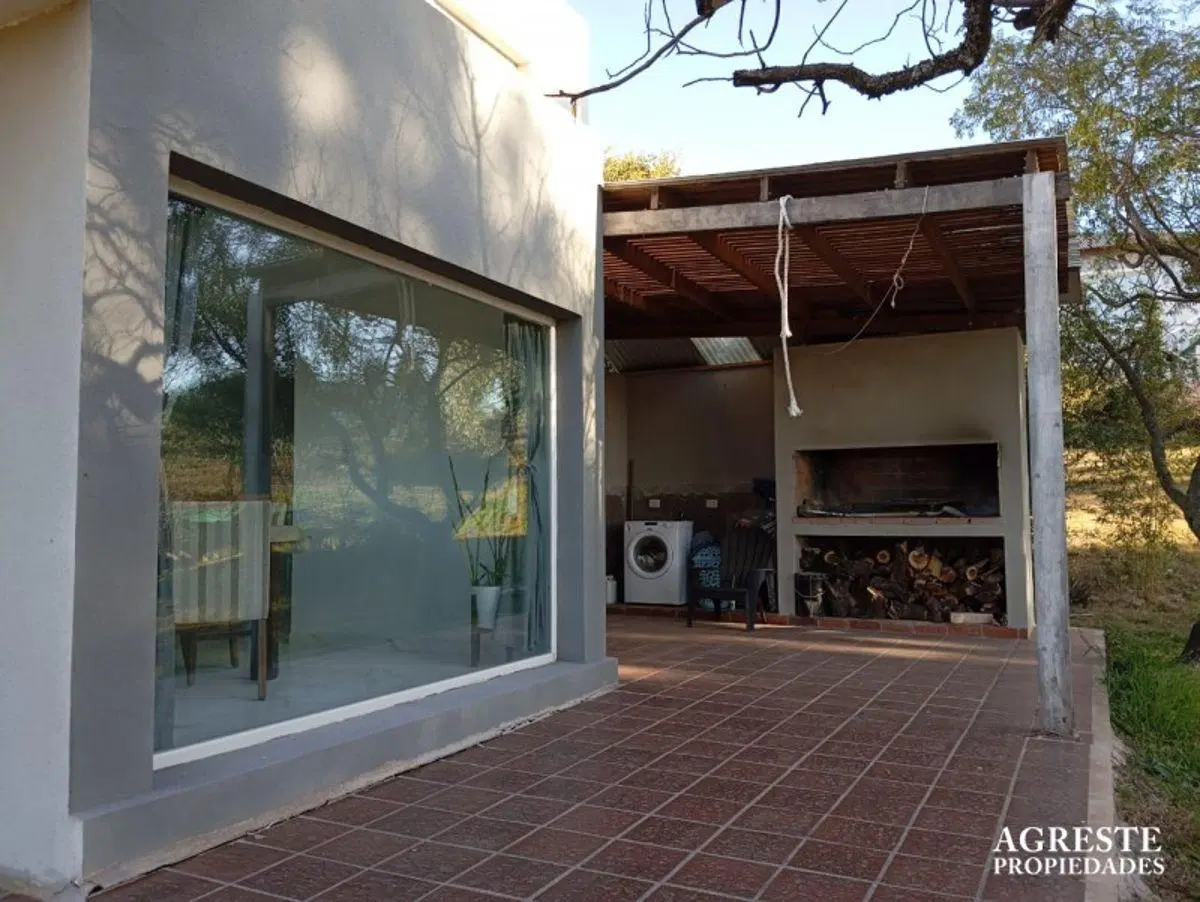 Casa estilo moderno en Villa del Cóndor 5