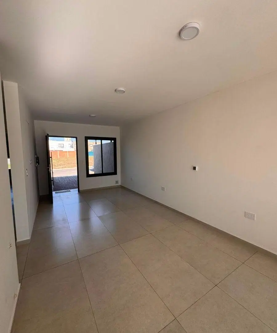ALQUILO DUPLEX DOCTA ETAPA 3 5