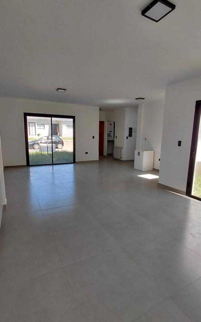 Foto de ALQUILER DUPLEX 3 DORMITORIOS DOCTA MALAGUEÑO, imagen 3