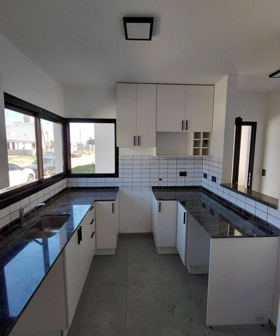 Foto de ALQUILER DUPLEX DOCTA 3 DORM. $1.550.000, imagen 3