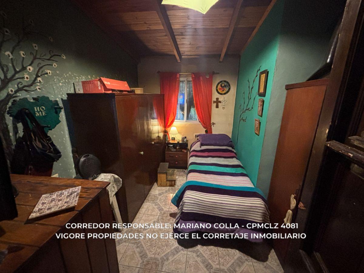 Casa en venta c/ cochera en José Mármol