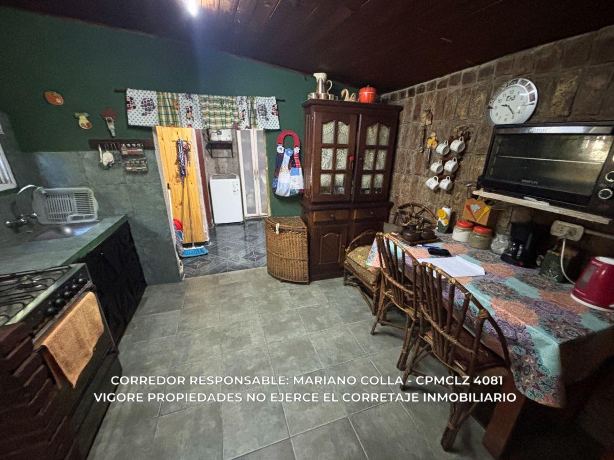 Casa en venta c/ cochera en José Mármol