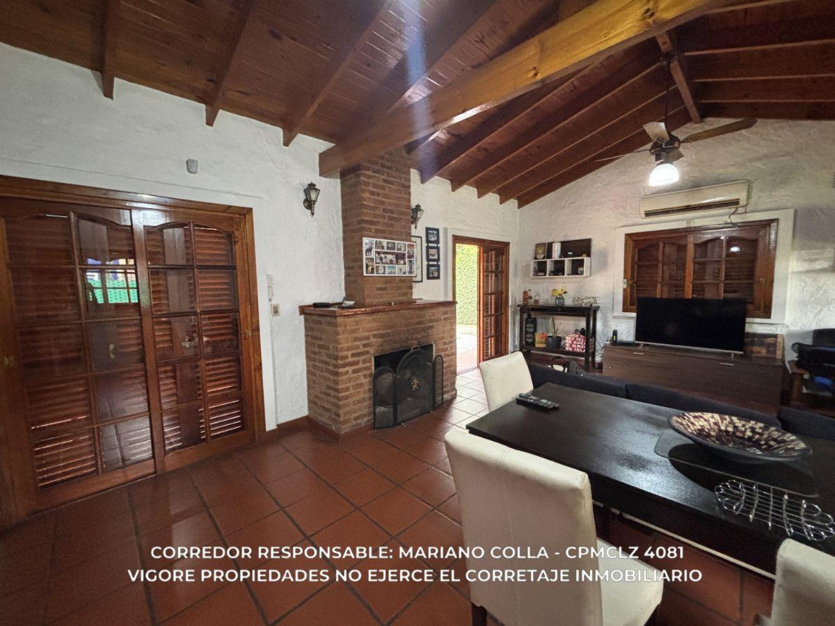 Foto de Chalet de 3 ambientes 1.242 M² en venta con cochera en Luis Guillón, imagen 3