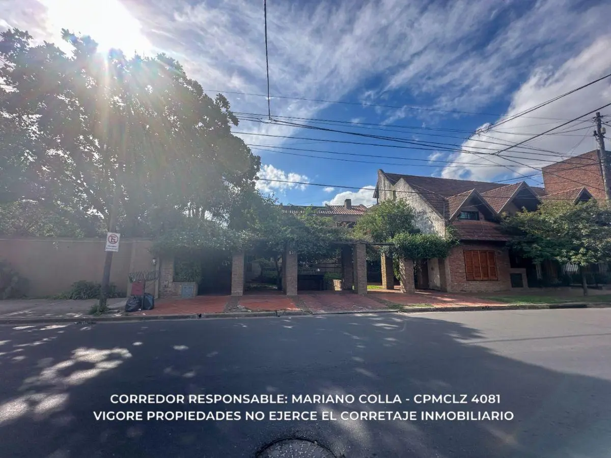 Dúplex 5 ambientes 120 m² en venta con cochera en Adrogué 4