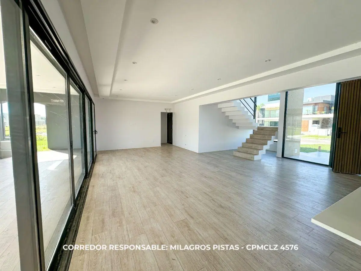 CASA EN ALQUILER EN TERRALAGOS A ESTRENAR 3
