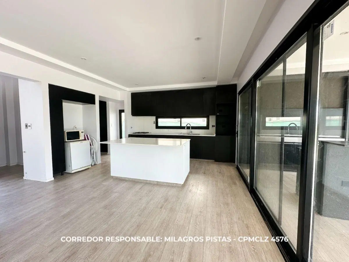 CASA EN ALQUILER EN TERRALAGOS A ESTRENAR 2