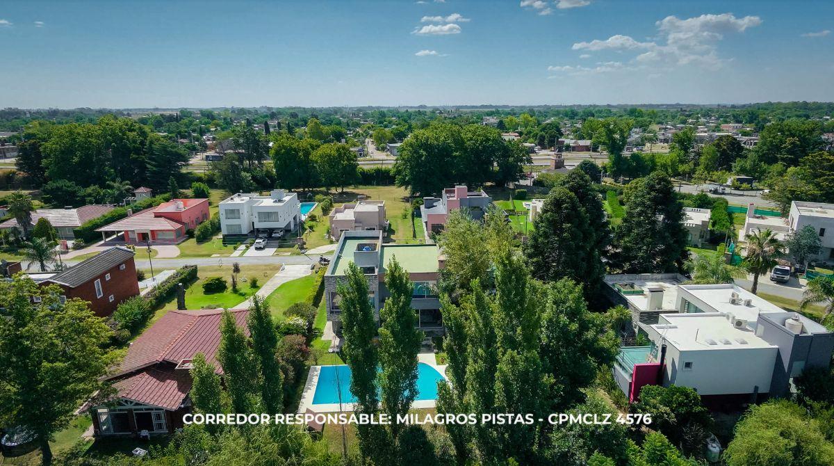 Foto de Casa de 5 Ambientes en Venta en el Barrio Las Perdices – Virrey del, imagen 2
