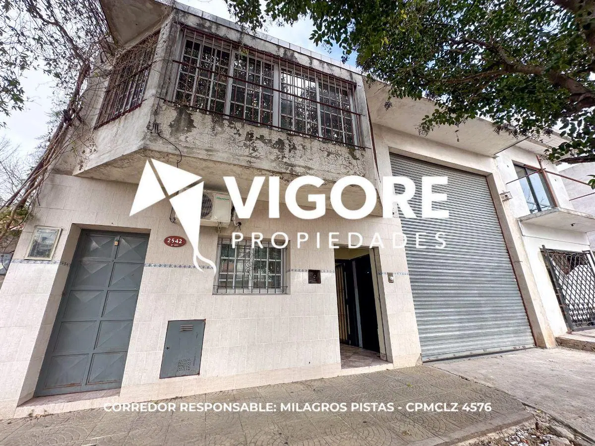 Venta de Galpón de 300m2 en Lomas de Zamora 4