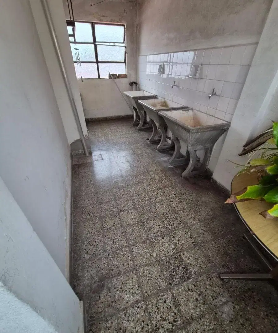 Departamento con 1 dormitorio en alquiler en Munro 4