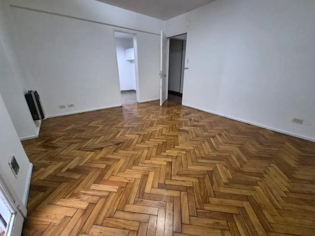 Departamento con 1 dormitorio en alquiler en Munro 5