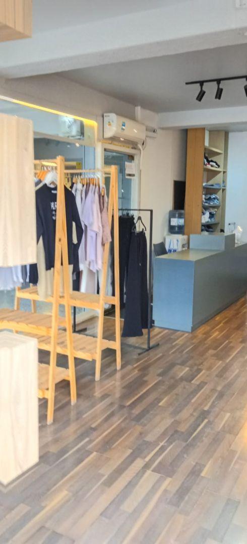 Foto de Local Comercial en Alquiler, Cipolletti, imagen 3