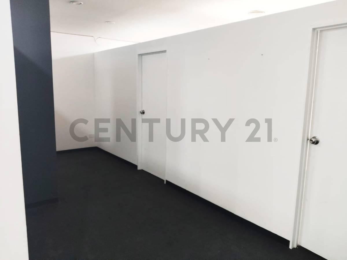 Foto de VENTA OFICINA CORPORAVITA 235 M2 PISO ENTERO EXCELENTE OPORTUNIDAD, imagen 2