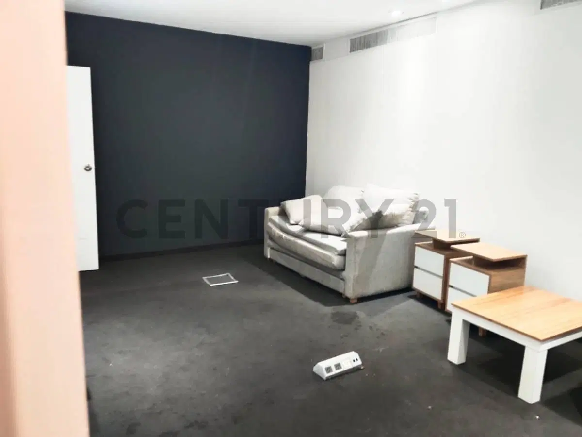 ALQUILER OFICINA CORPORATIVA 235 M2 PISO ENTERO EXCELENTE OPORTUNIDAD CENTRO 3