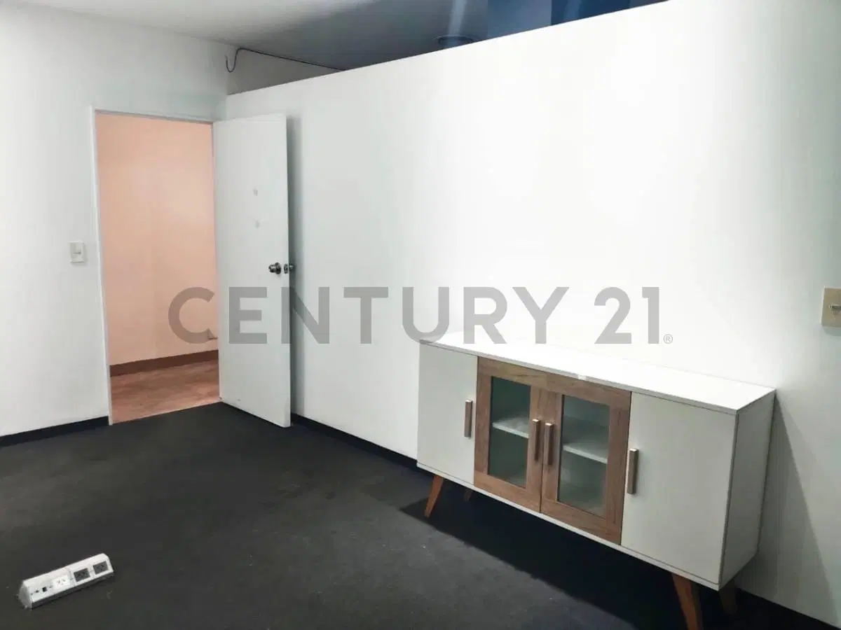 ALQUILER OFICINA CORPORATIVA 235 M2 PISO ENTERO EXCELENTE OPORTUNIDAD CENTRO 2