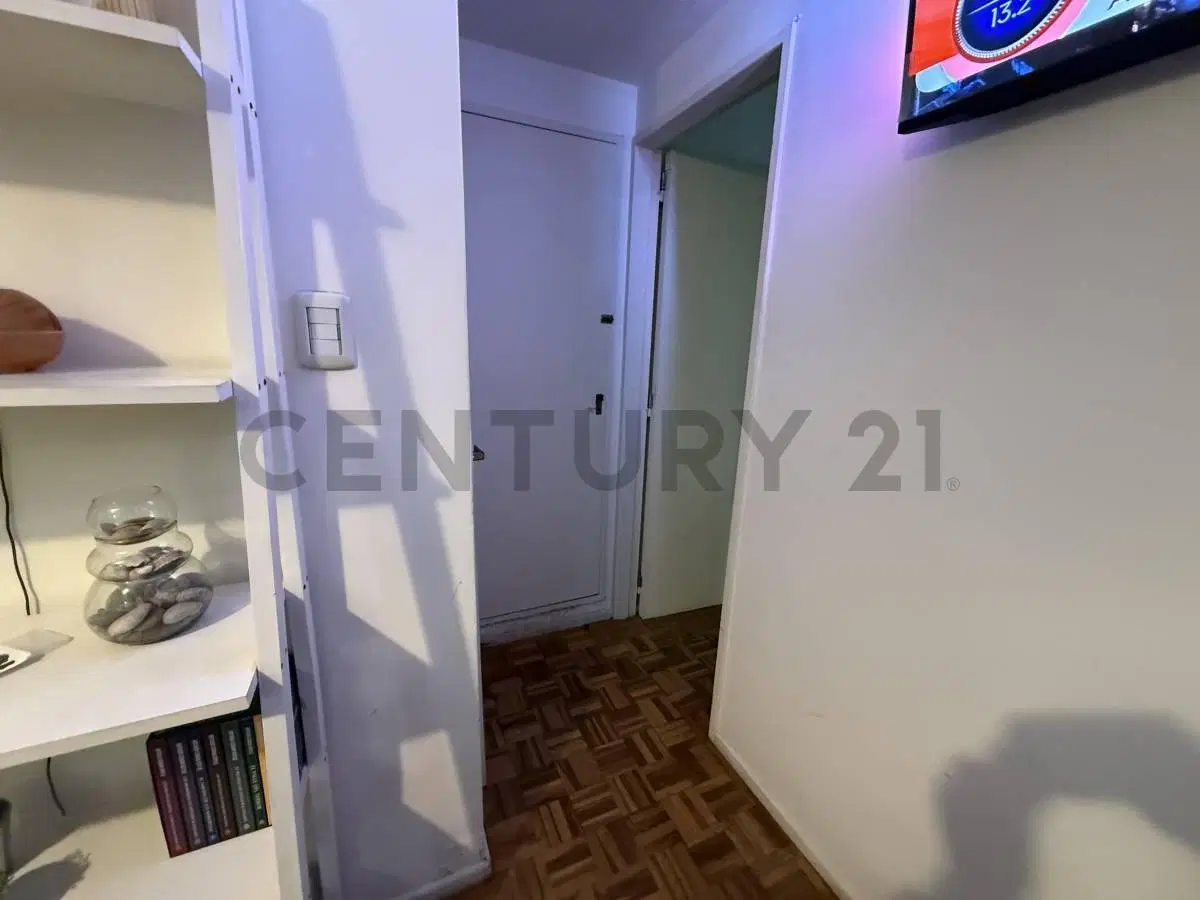 VENTA 2 AMBIENTES MUY LUMINOSO COLEGIALES APTO CREDITO 8