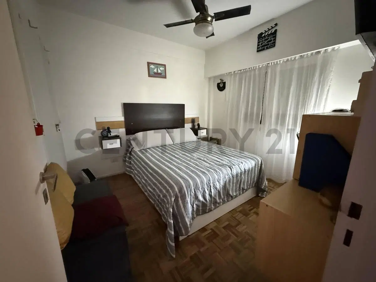 VENTA 2 AMBIENTES MUY LUMINOSO COLEGIALES APTO CREDITO 2