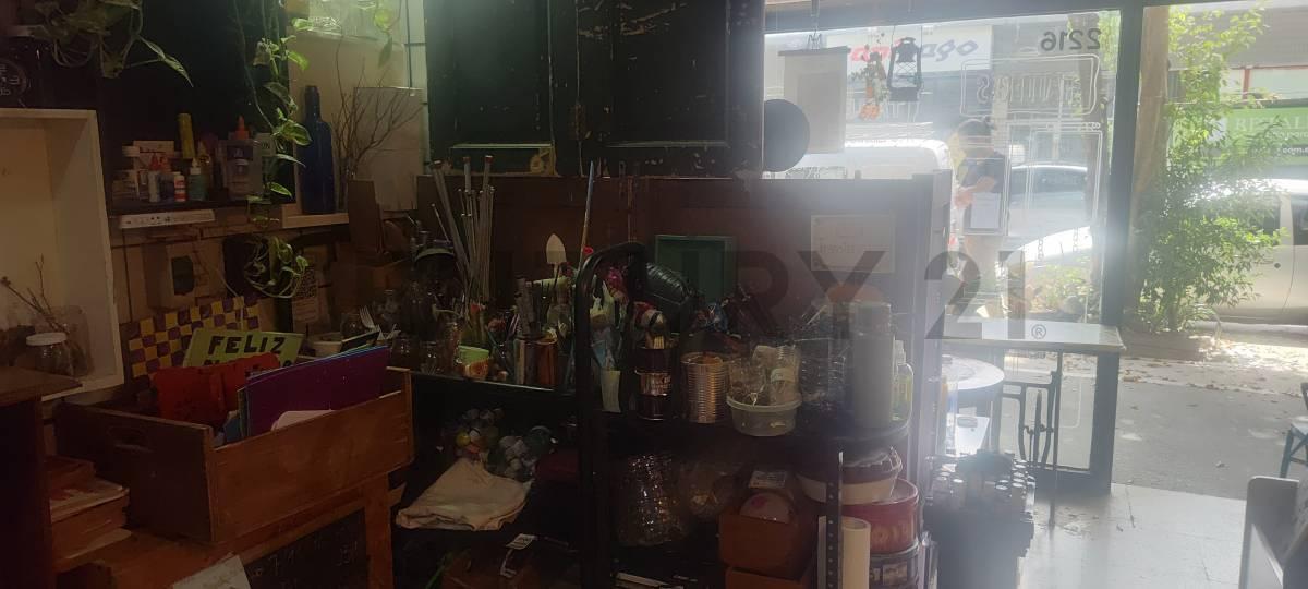 Foto de Venta Local con sótano villa Urquiza, imagen 2