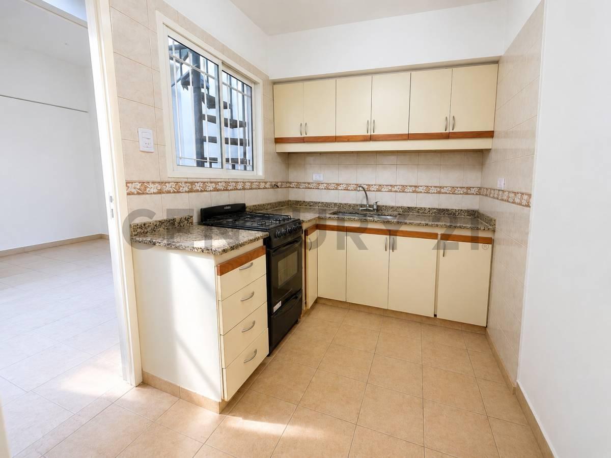 Foto de Venta PH 4 Ambientes con Patio y Terraza Propia Sin Expensas, imagen 4
