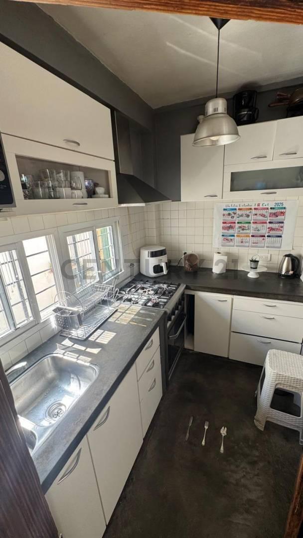 Foto de EXCELENTE PH 3 AMBIENTES EN ZONA RESIDENCIAL DE VILLA DEL PARQUE, imagen 5