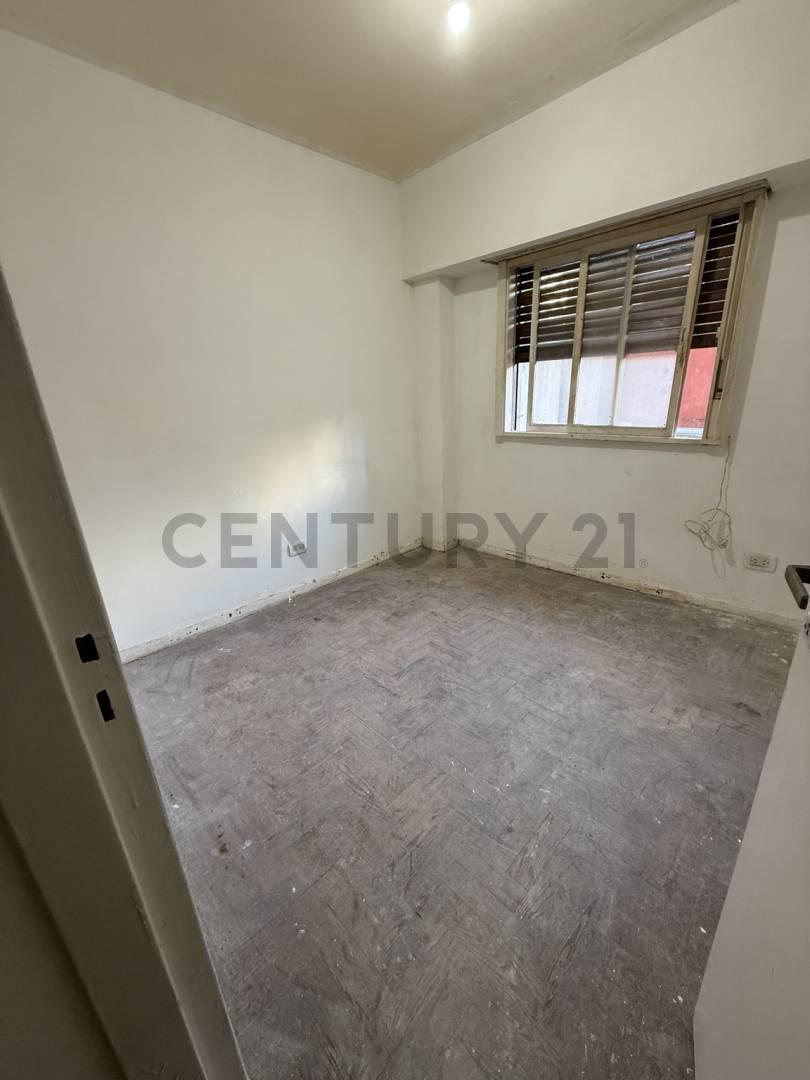 Foto de Venta Departamento 4 Ambientes en Recoleta Oportunidad A Remodelar!!, imagen 5