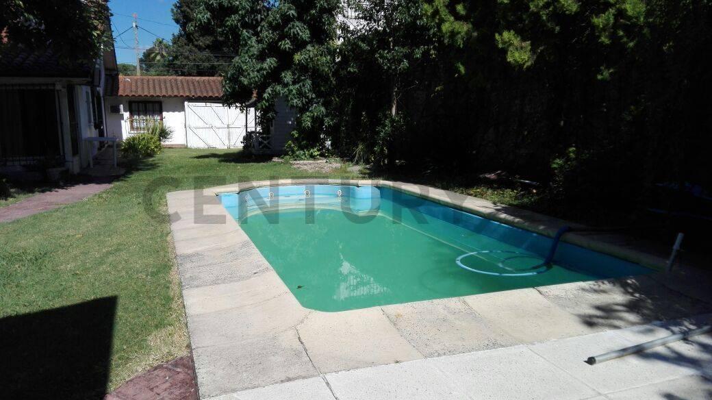 Foto de Casa de 3ambiente mas Escritorio parque piscina quincho, imagen 2
