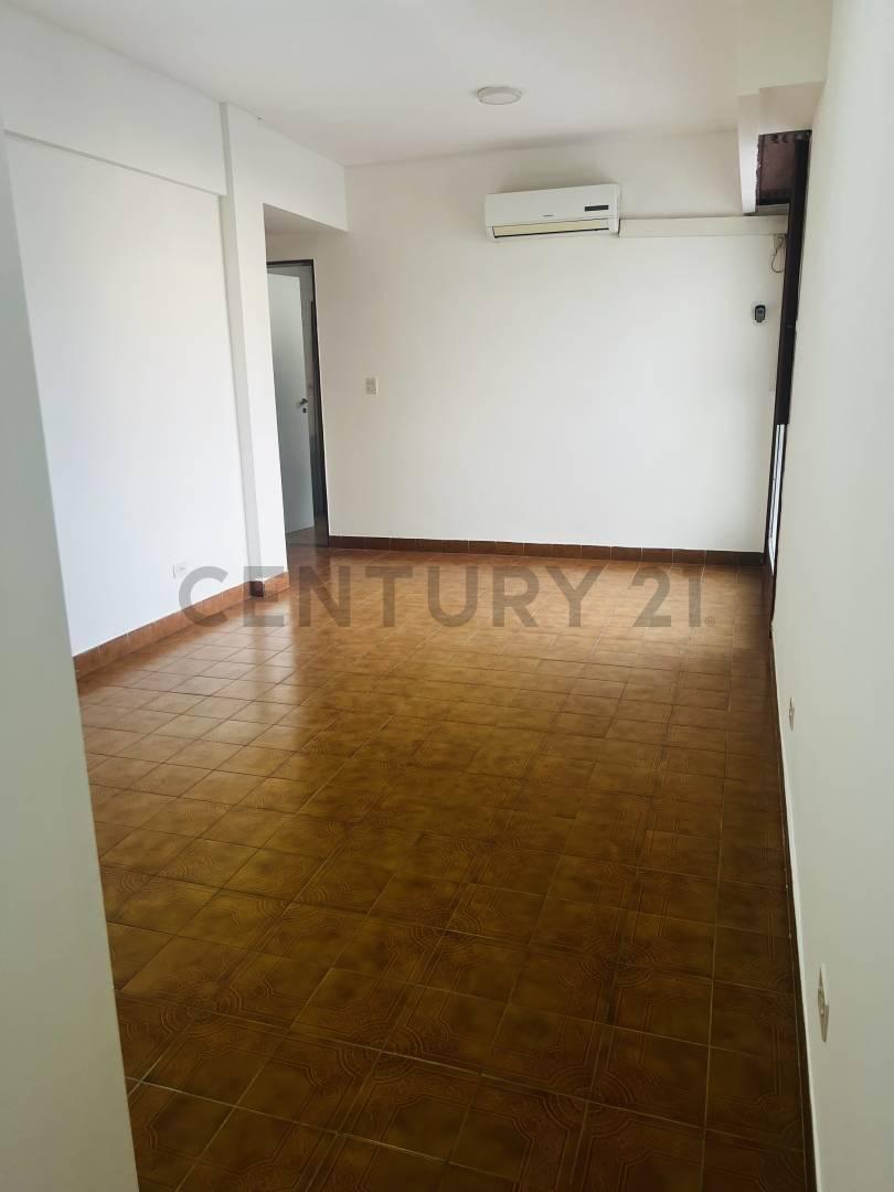 Foto de ALQUILER DEPARTAMENTO 2AMB C/LAVADERO FLORESTA, imagen 1