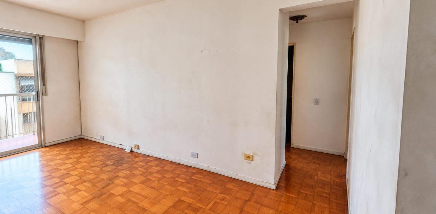 Foto de VENTA | 3 AMBIENTES CON BALCÓN CORRIDO COCHERA FIJA Y BAULERA, imagen 3