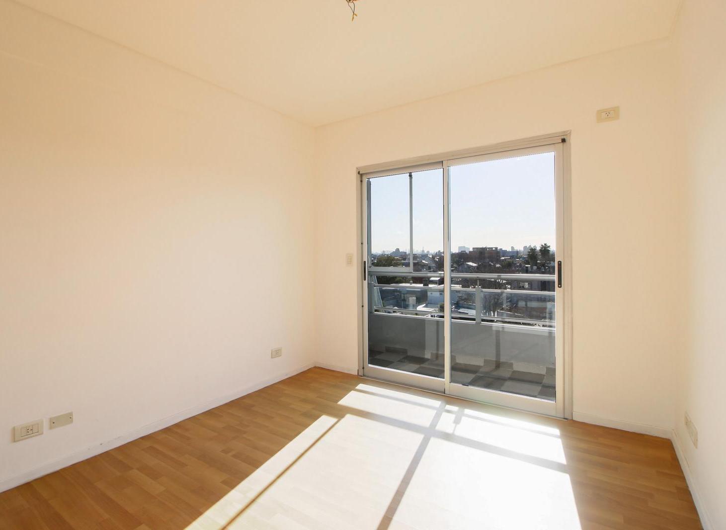 Venta Departamento 2 ambientes con Cochera Lanús