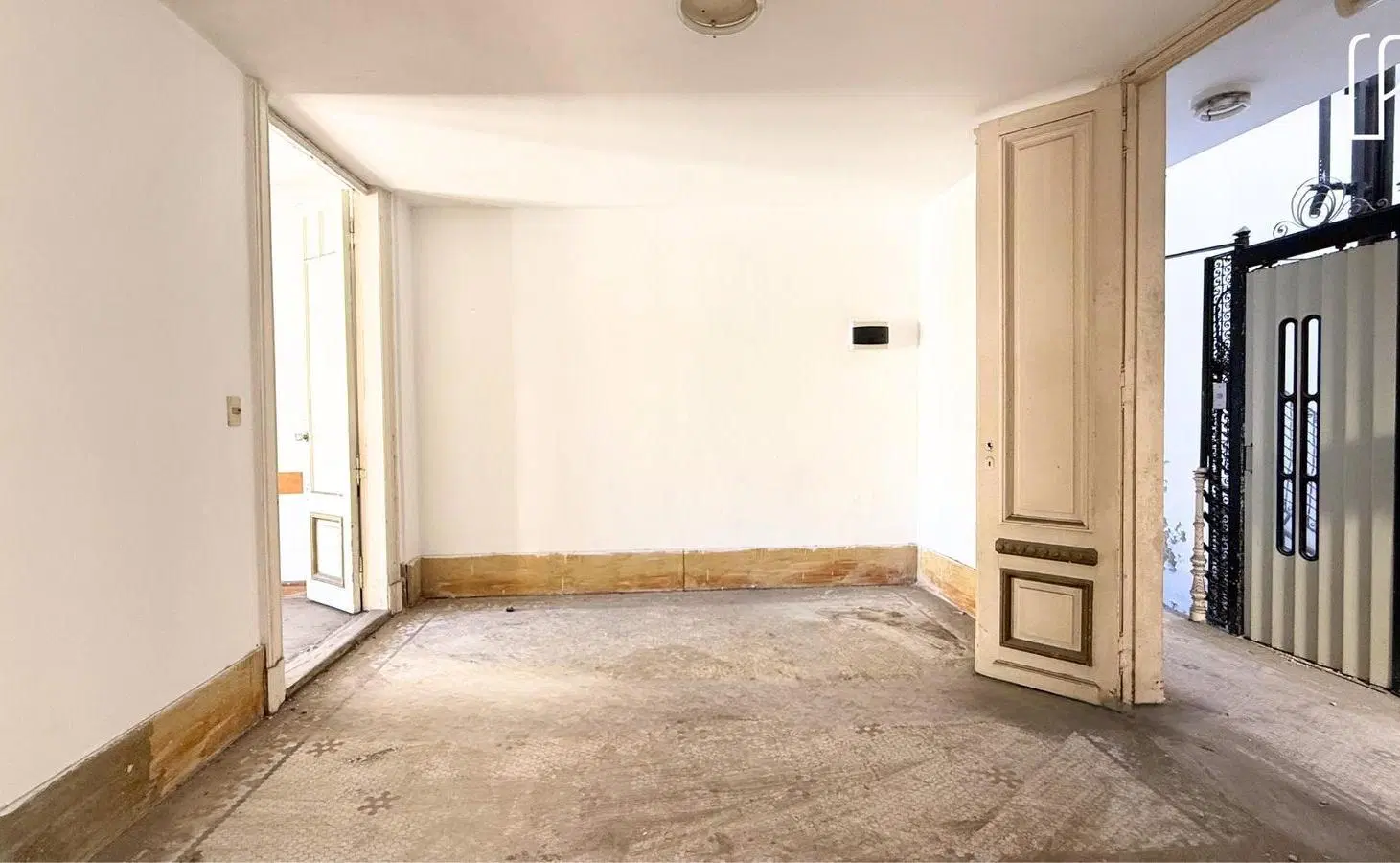 Edificio con gran potencial para desarrollo de renta 2