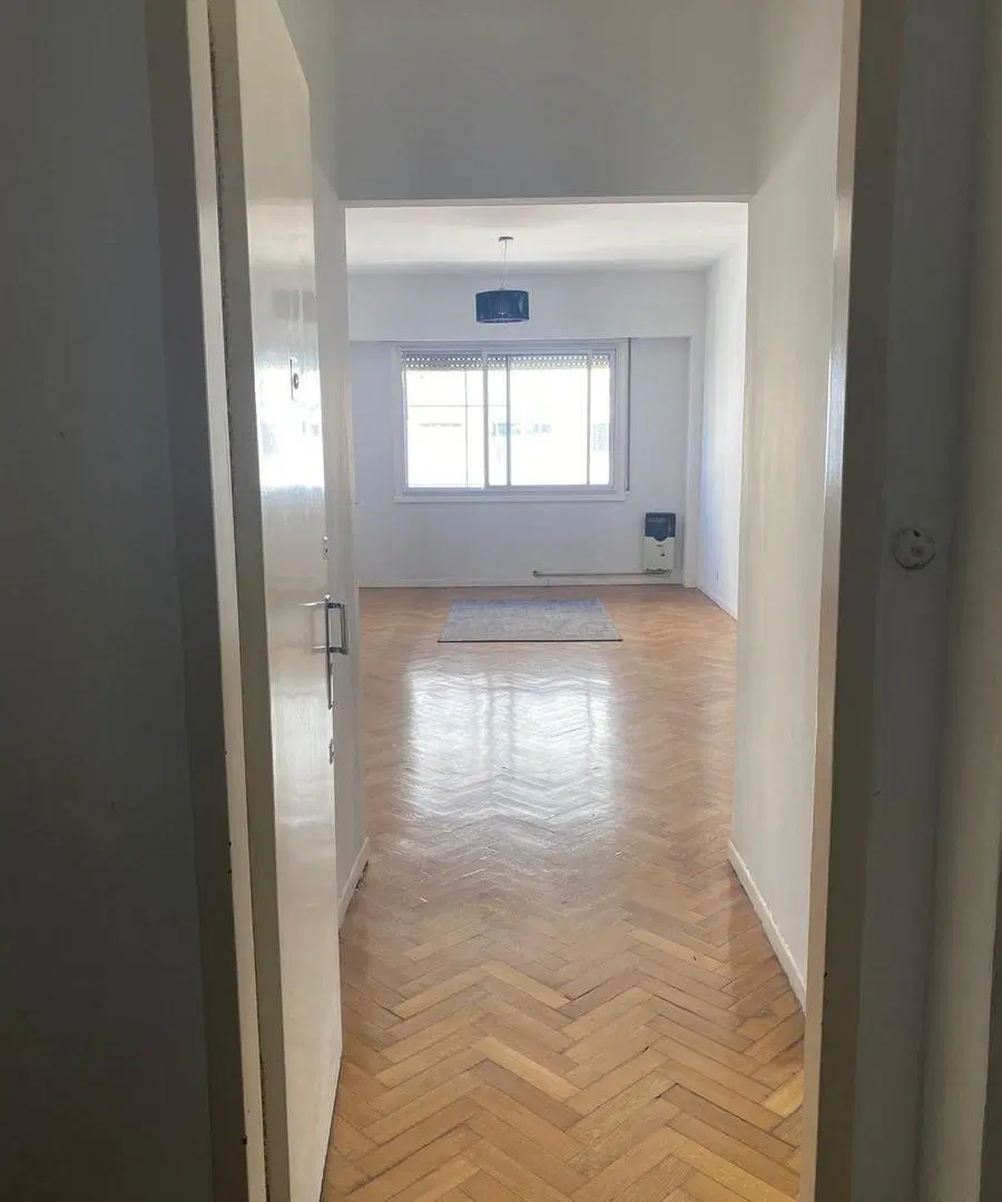 Departamento en venta 4 ambientes en Balvanera 5