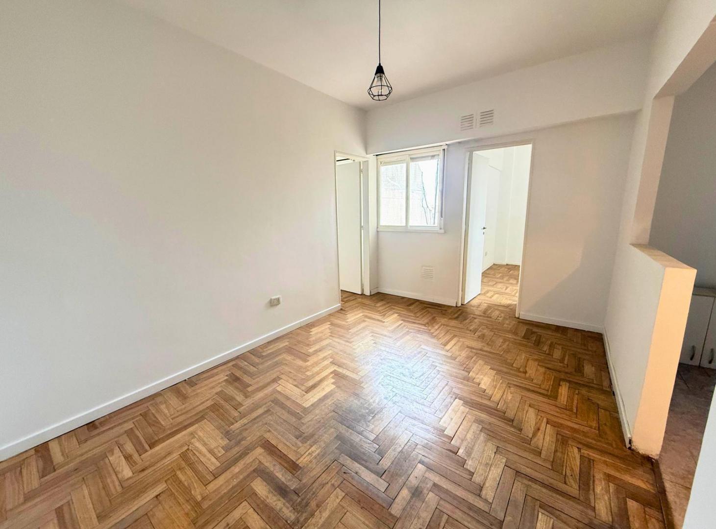 Foto de Venta Departamento 3 ambientes luminoso en Flores, imagen 4