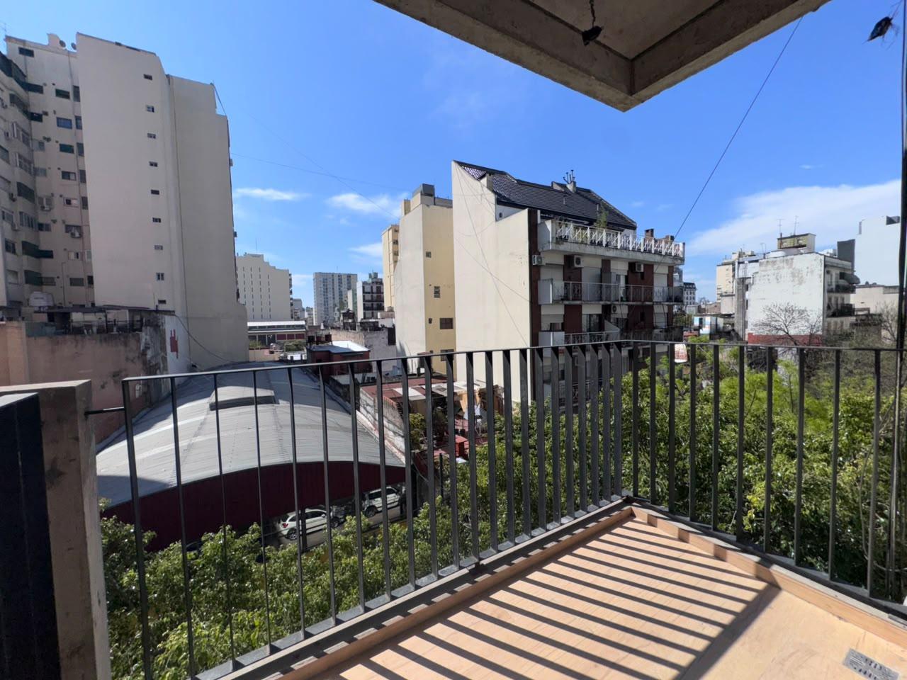 Foto de Venta Monoambiente con balcón - San Cristobal, imagen 1