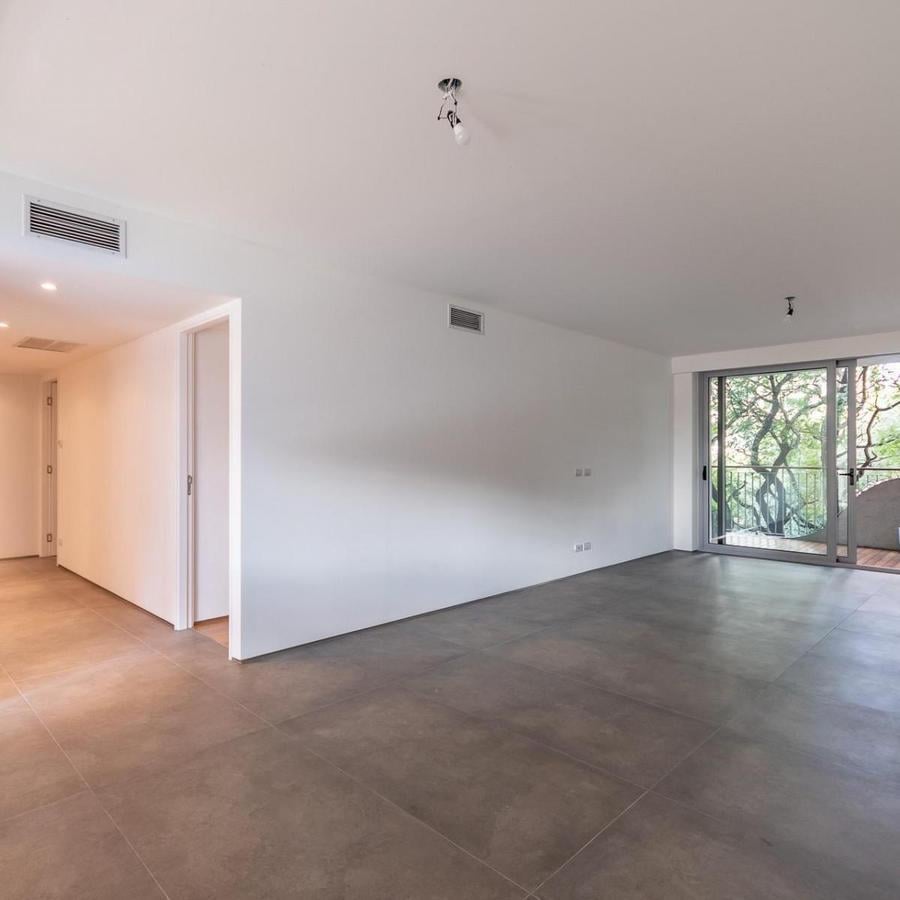 Foto de DEPARTAMENTO EN VENTA 4 AMBIENTES CABALLITO SUR DONNA FIORE AZCUY, imagen 2