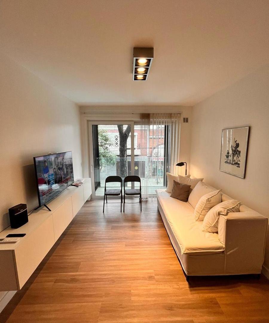 Foto de Venta departamento 2 ambientes con Patio en Belgrano, imagen 2