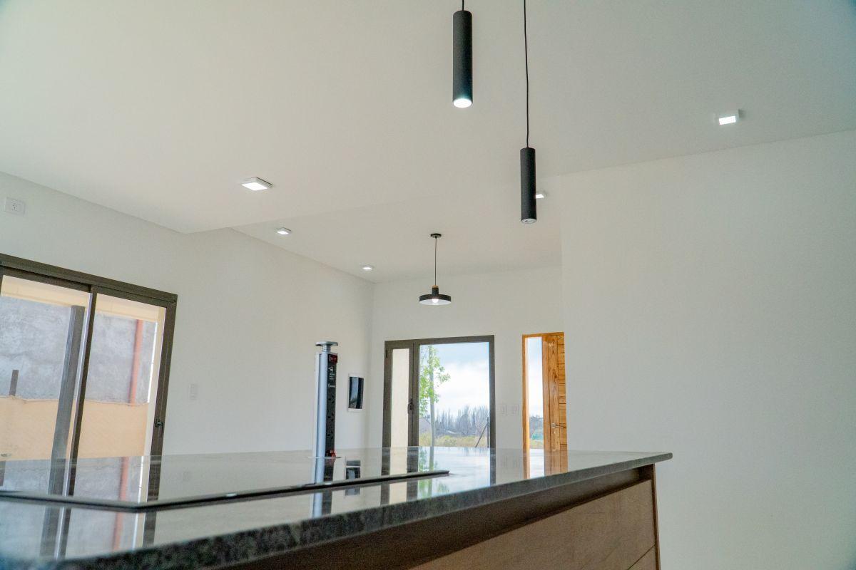 Foto de CASA A ESTRENAR EN VENTA ALTO PAREDES SAN RAFAEL MENDOZA, imagen 5