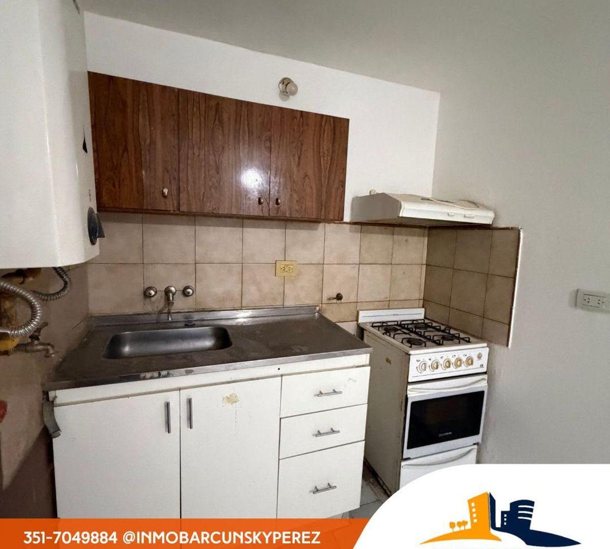 Foto de VENTA DEPARTAMENTO 1 DORMITORIO EN ALBERDI, imagen 4