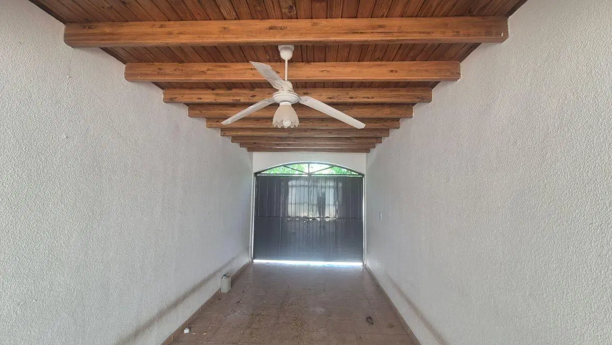 Barrio Mebna Ampliada, 3 dormitorios, patio y cochera doble 2