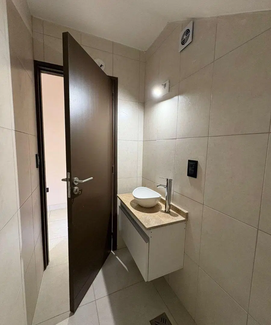 VENTA DE PRESTIGIOSO DUPLEX, COMPLEJO PRIVADO. RODEO DE LA CRUZ-MENDOZA 8