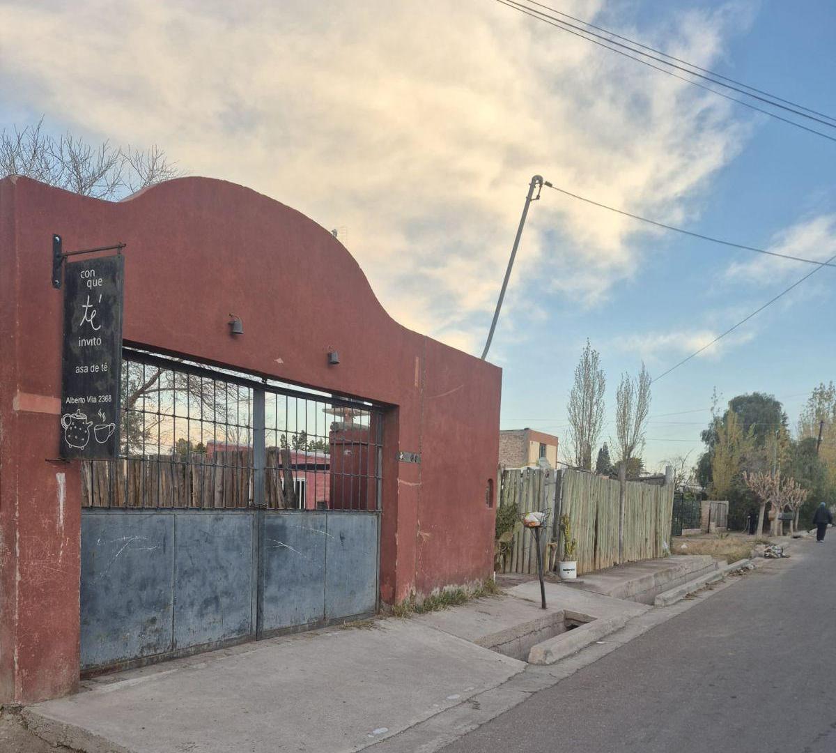 Foto de VENTA DE GRAN SALON COMERCIAL COQUIMBITO-MAIPU-MENDOZA., imagen 5