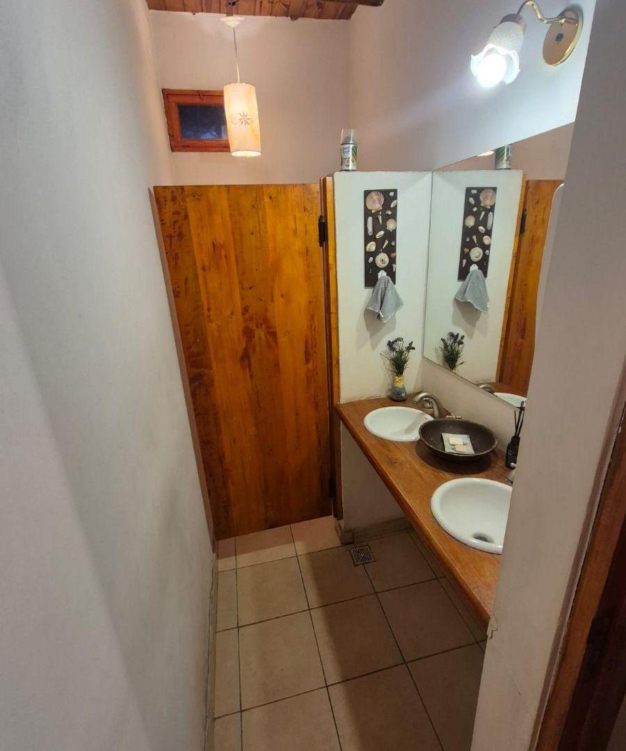 Foto de VENTA DE GRAN SALON COMERCIAL COQUIMBITO-MAIPU-MENDOZA., imagen 4