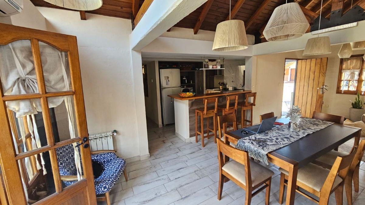 Foto de VENTA DE CASAC/ PILETA, QUINCHO-GUAYMALLEN-MZA., imagen 5