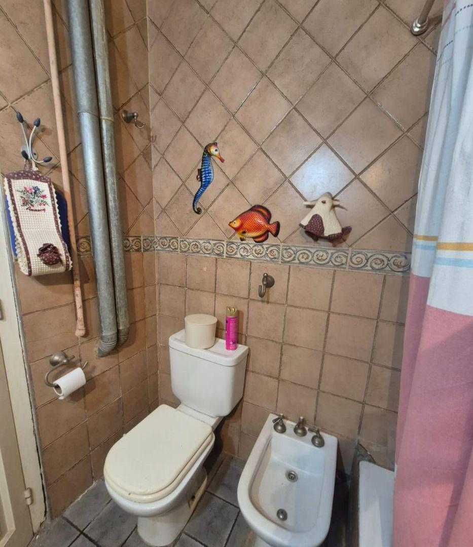 Foto de CASA QUINTA 3000M2+DPTO+PISCINA+CABAÑA+ SALON COMERCIAL84m2-HOSPEDAJE, imagen 3